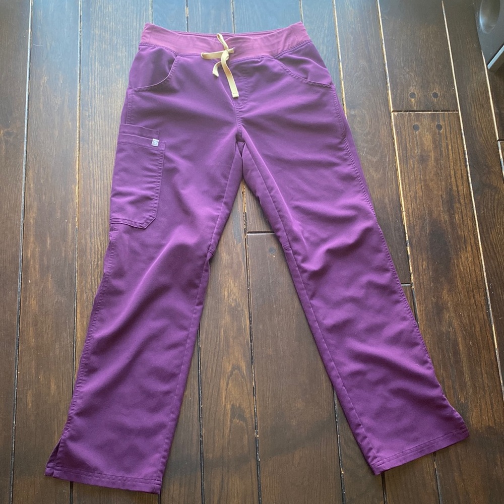 Figs, petite XS scrub bottoms